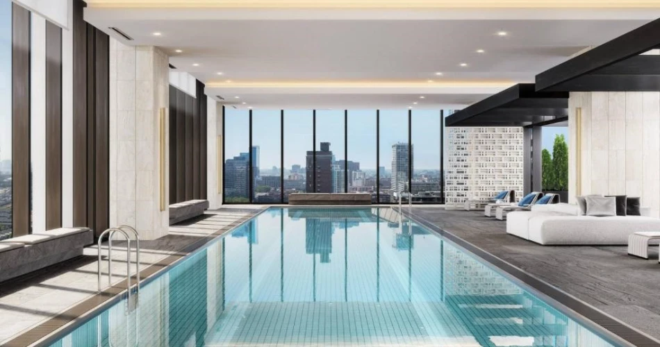 Dive Into Comfort: The Best Hotels Near Shedd Aquarium With Pool